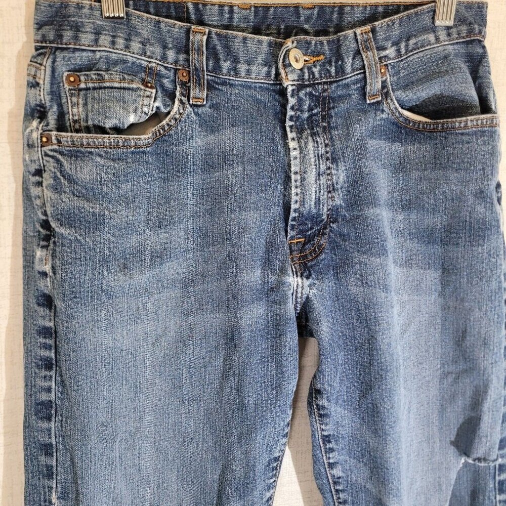 READ Lucky Brand Jeans Mens 30 30x29 Classic Fit Short Inseam Denim Distressed - Picture 3 of 14